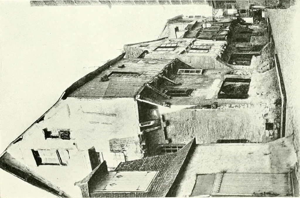 An illustration from Farm houses, manor houses, minor chateaux and small churches : from the eleventh to the sixteenth centuries, in Normandy, Brittany and other parts of France, 1917, leaf 58