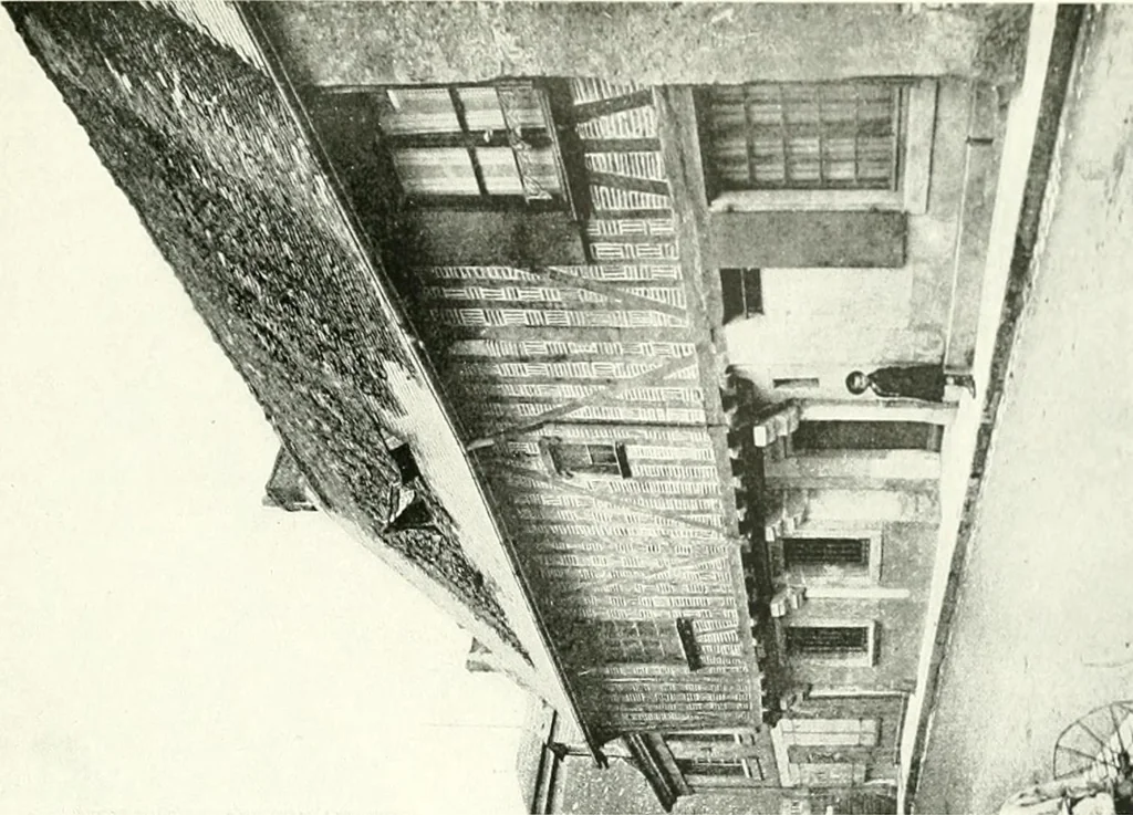 An illustration from Farm houses, manor houses, minor chateaux and small churches : from the eleventh to the sixteenth centuries, in Normandy, Brittany and other parts of France, 1917, leaf 78