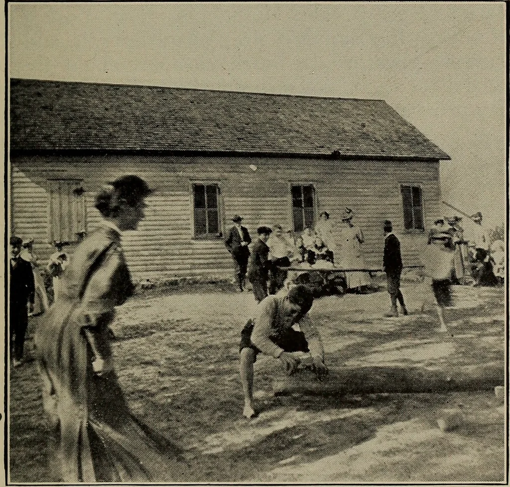 An illustration from The field day and play picnic for country children, 1908, leaf 16