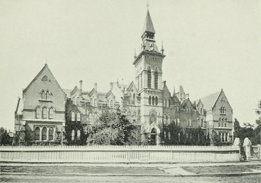 An illustration from Fifty glimpses of Toronto and vicinity, from recent photographs, 1901, leaf 25