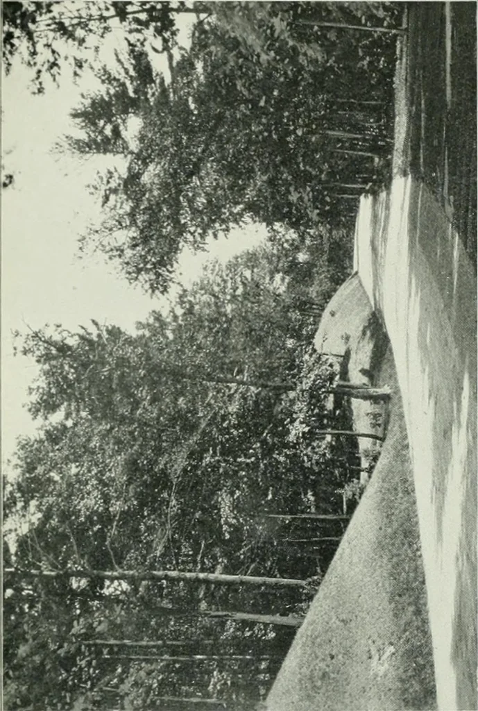An illustration from Fifty glimpses of Toronto and vicinity, from recent photographs, 1901, leaf 33