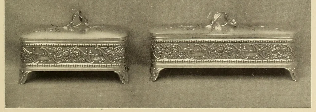 An illustration from Fine silverplated ware : catalogue supplements, 1896-1900, 1900, leaf 107