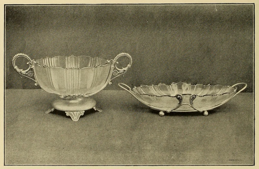 An illustration from Fine silverplated ware : catalogue supplements, 1896-1900, 1900, leaf 264