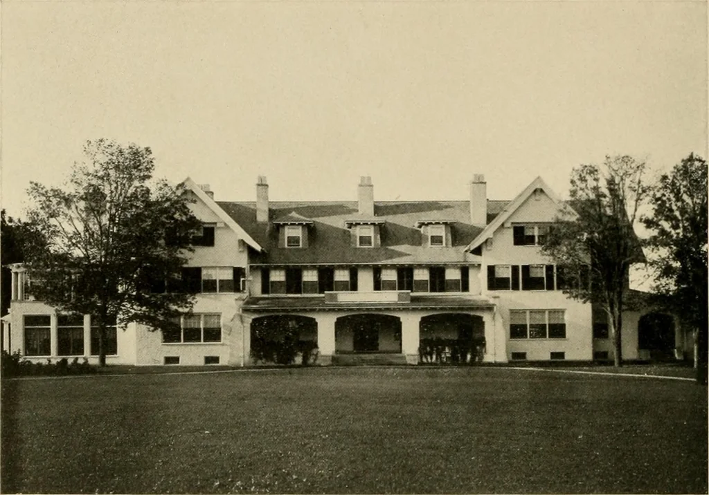 An illustration from Fireproof construction for houses and other buildings at moderate cost., 1909, leaf 15