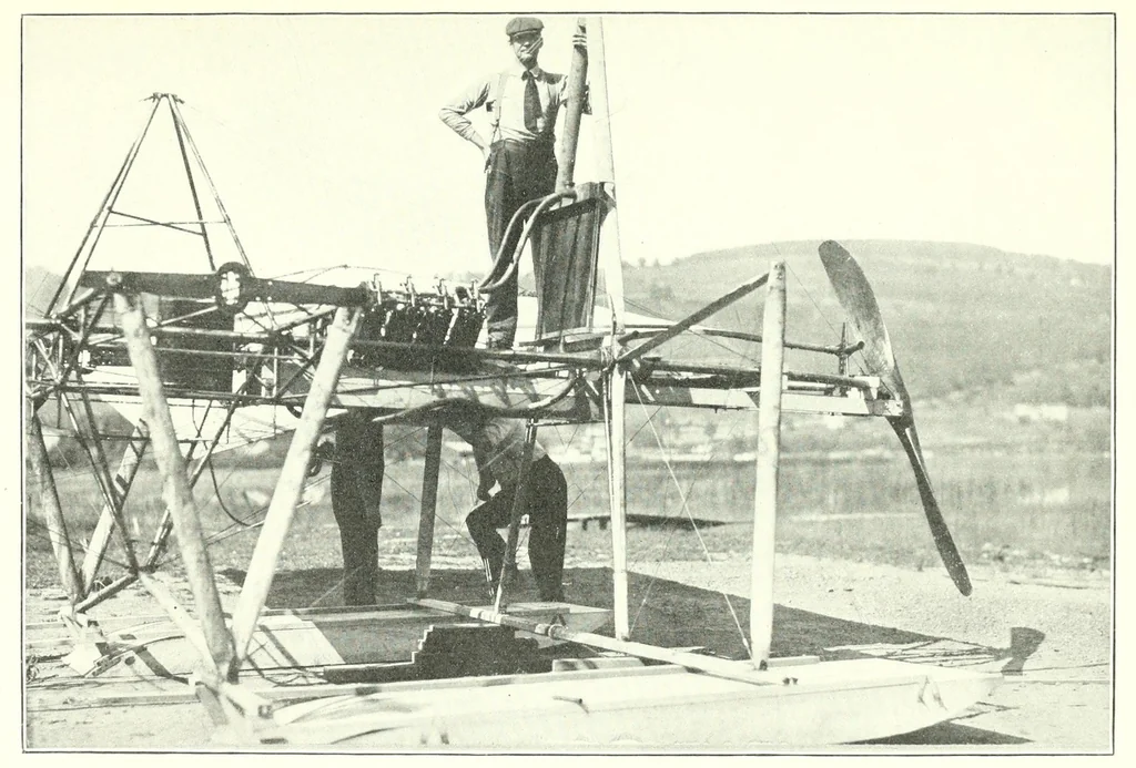 An illustration from The first man-carrying aeroplane capable of sustained free flight : Langley's success as a pioneer in aviation, 1915, leaf 9