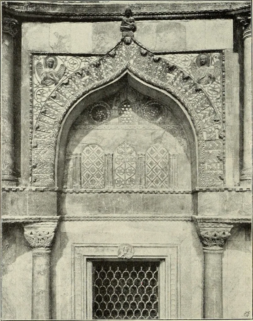 An illustration from Florentinische und venezianische Bilderrahmen aus der Zeit der Gotik und Renaissance, 1902, leaf 90