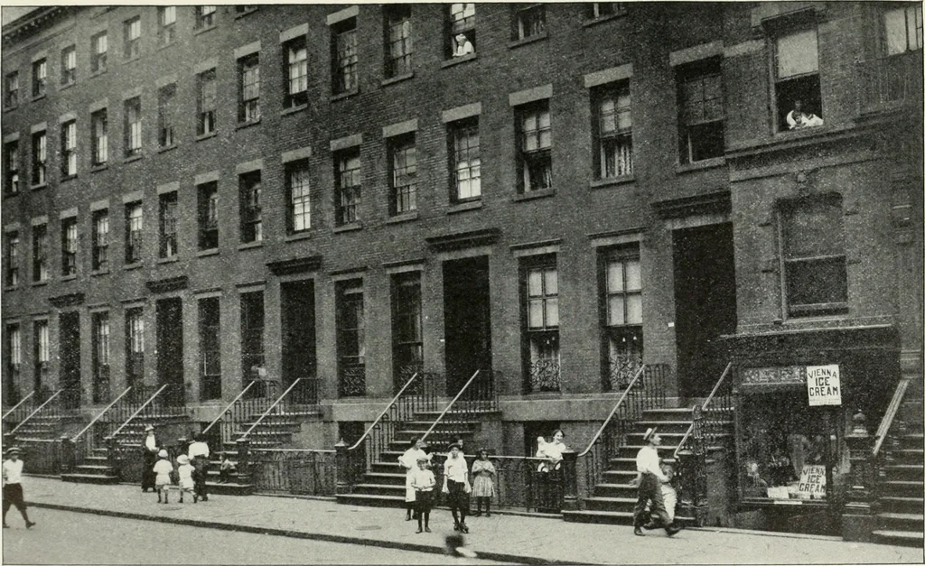 An illustration from Fourth report of the Factory investigating commission, 1915, 1915, leaf 410