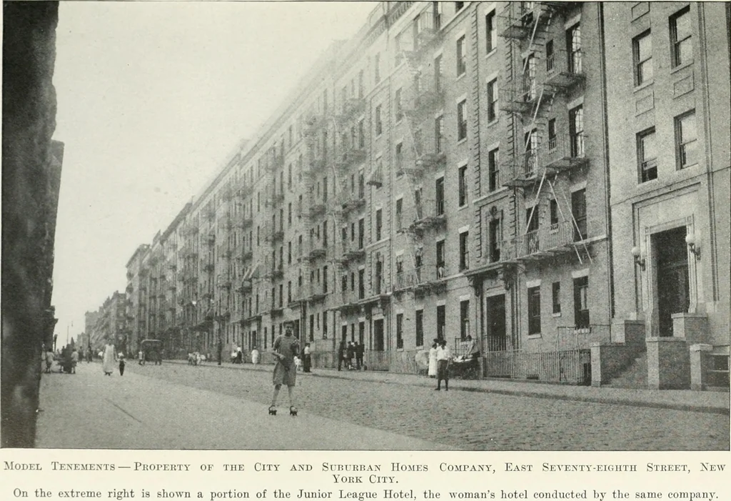 An illustration from Fourth report of the Factory investigating commission, 1915, 1915, leaf 444