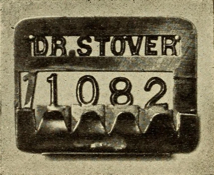An illustration from Fractures and dislocations, diagnosis and treatment, 1915, leaf 769