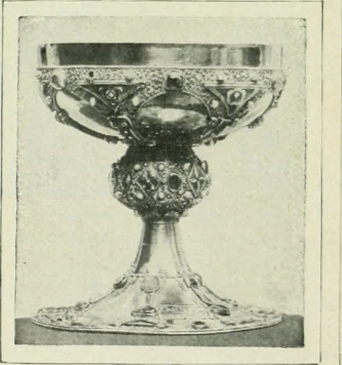 An illustration from France, 1911, leaf 100
