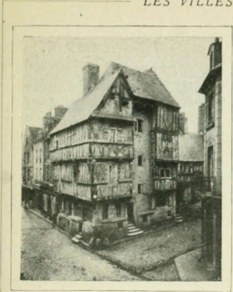An illustration from France, 1911, leaf 112