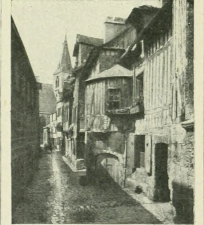 An illustration from France, 1911, leaf 112