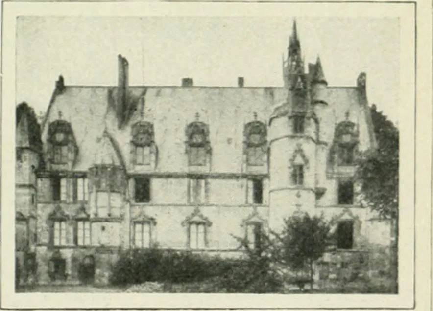 An illustration from France, 1911, leaf 116