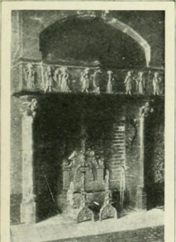 An illustration from France, 1911, leaf 138