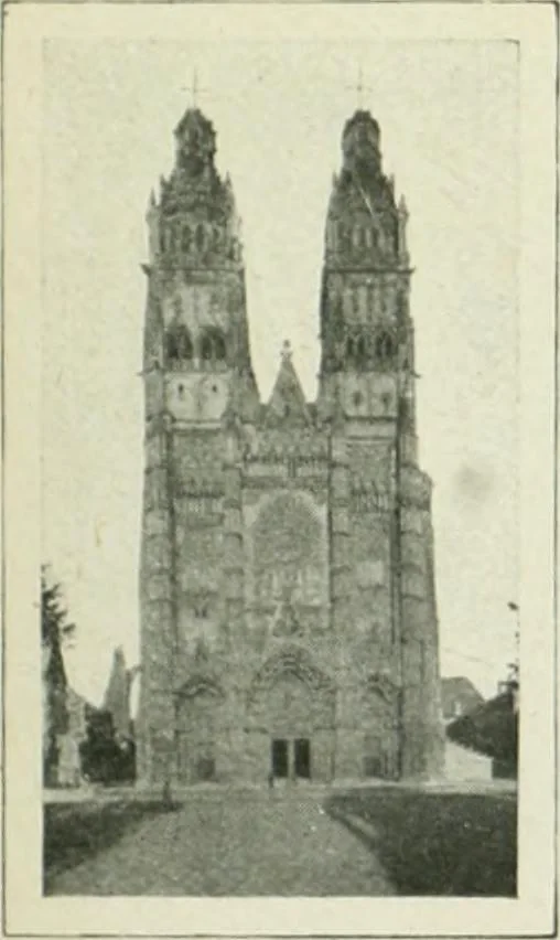 An illustration from France, 1911, leaf 166