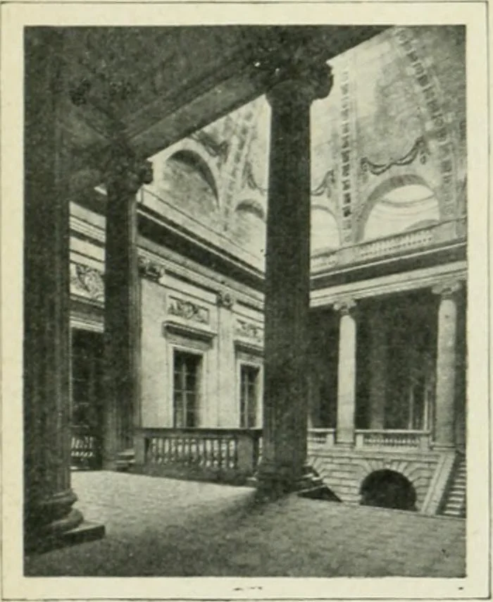 An illustration from France, 1911, leaf 318