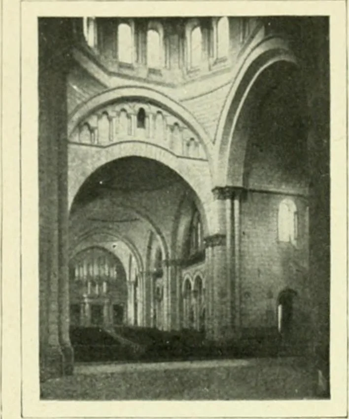 An illustration from France, 1911, leaf 37