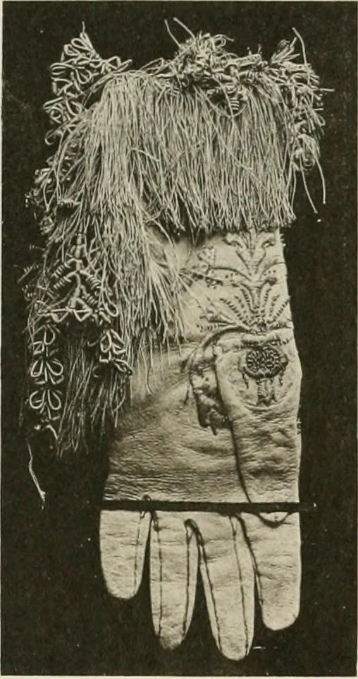 An illustration from The Franco-British exhibition of textiles 1921, 1922, leaf 106