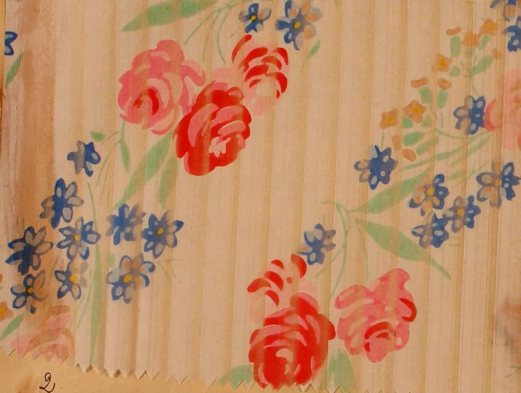 An illustration from [French fabric sample book, 1900, leaf 119