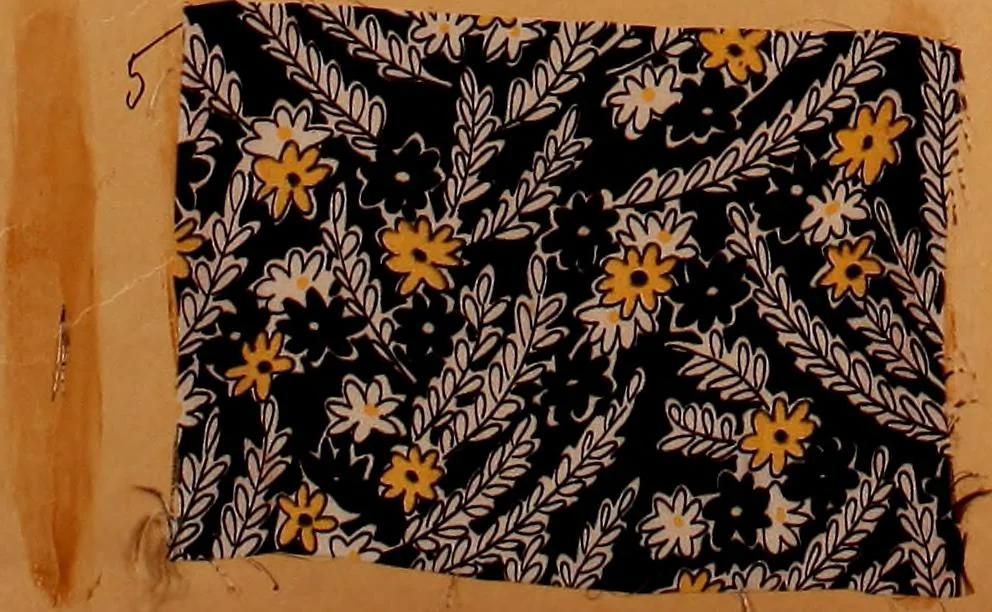 An illustration from [French fabric sample book, 1900, leaf 125