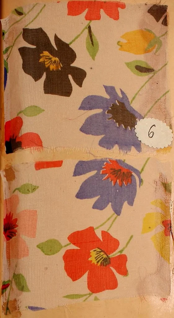 An illustration from [French fabric sample book, 1900, leaf 166