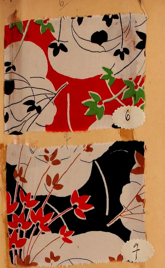 An illustration from [French fabric sample book, 1900, leaf 48