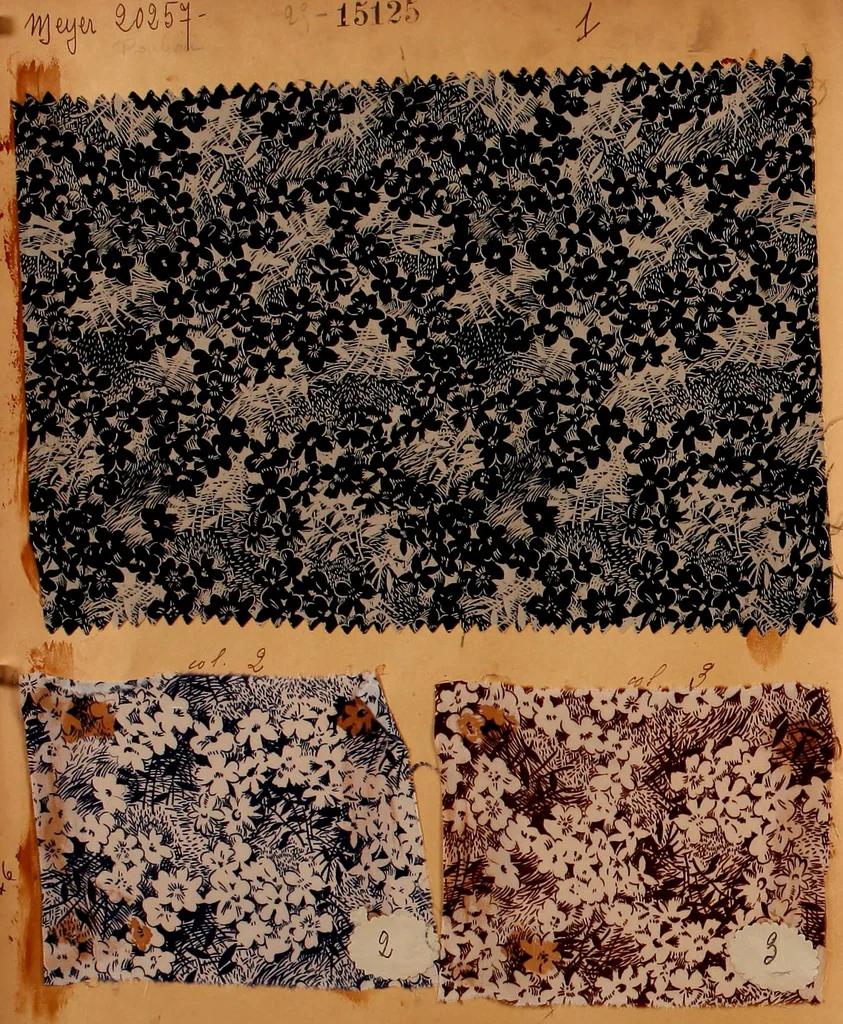 An illustration from [French fabric sample book, 1900, leaf 53