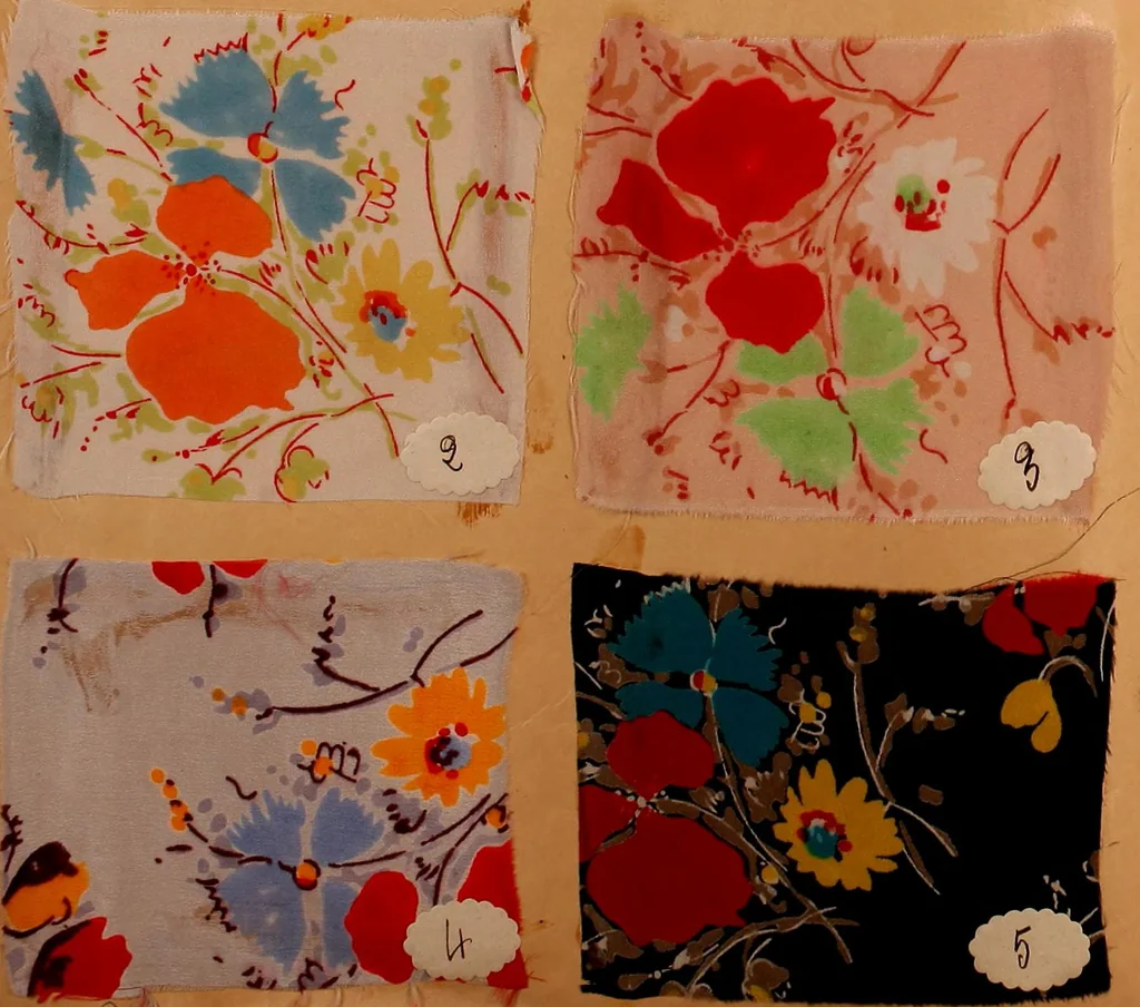 An illustration from [French fabric sample book, 1900, leaf 7