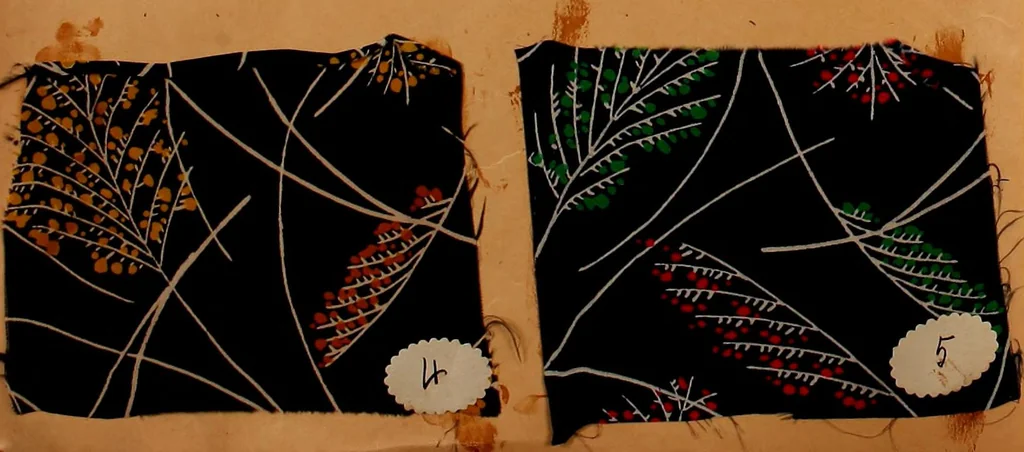 An illustration from [French fabric sample book, 1900, leaf 85