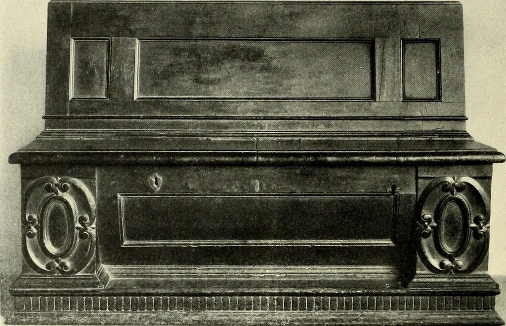 An illustration from Furniture and interior decoration of the Italian renaissance, 1921, leaf 114