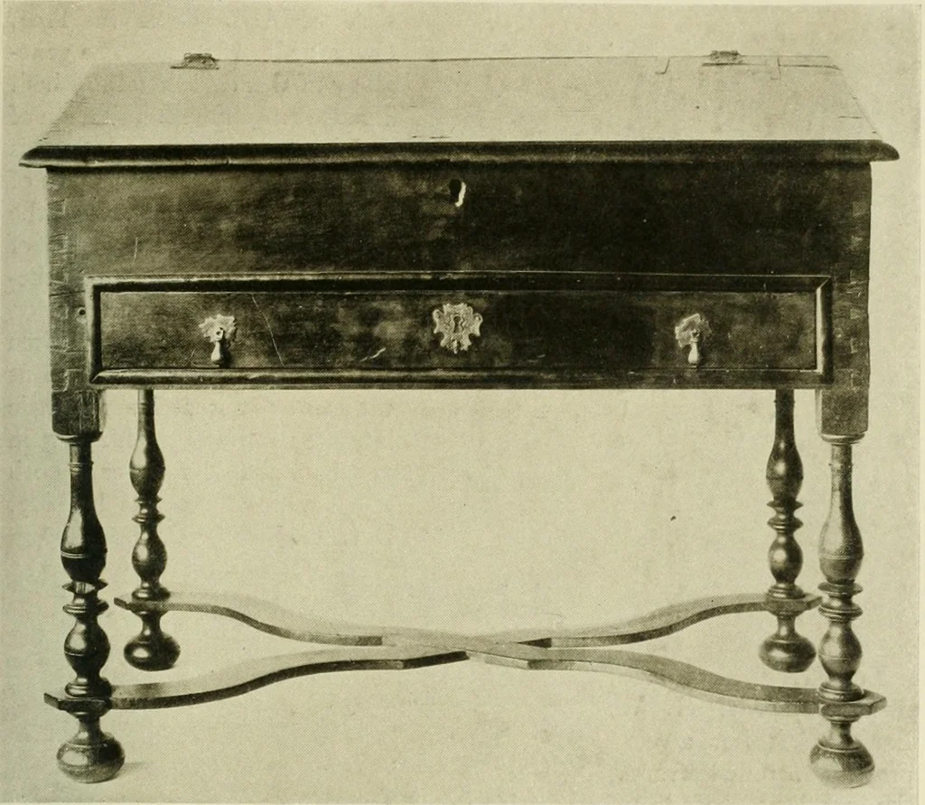 An illustration from Furniture of the Pilgrim century, 1620-1720, including colonial utensils and hardware, 1910, leaf 139