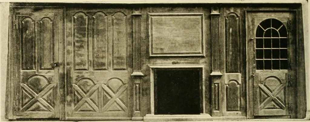 An illustration from Furniture of the Pilgrim century, 1620-1720, including colonial utensils and hardware, 1910, leaf 174