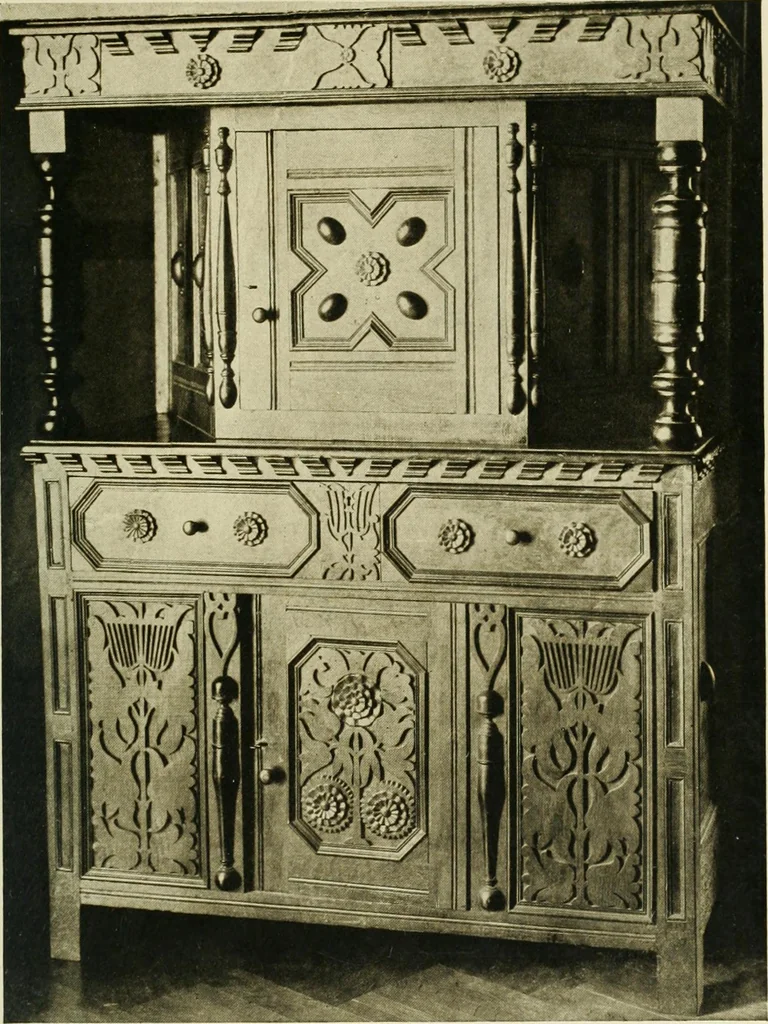An illustration from Furniture of the Pilgrim century, 1620-1720, including colonial utensils and hardware, 1910, leaf 177
