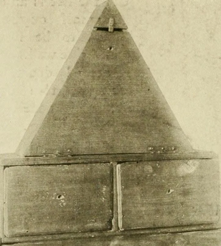 An illustration from Furniture of the Pilgrim century, 1620-1720, including colonial utensils and hardware, 1910, leaf 184
