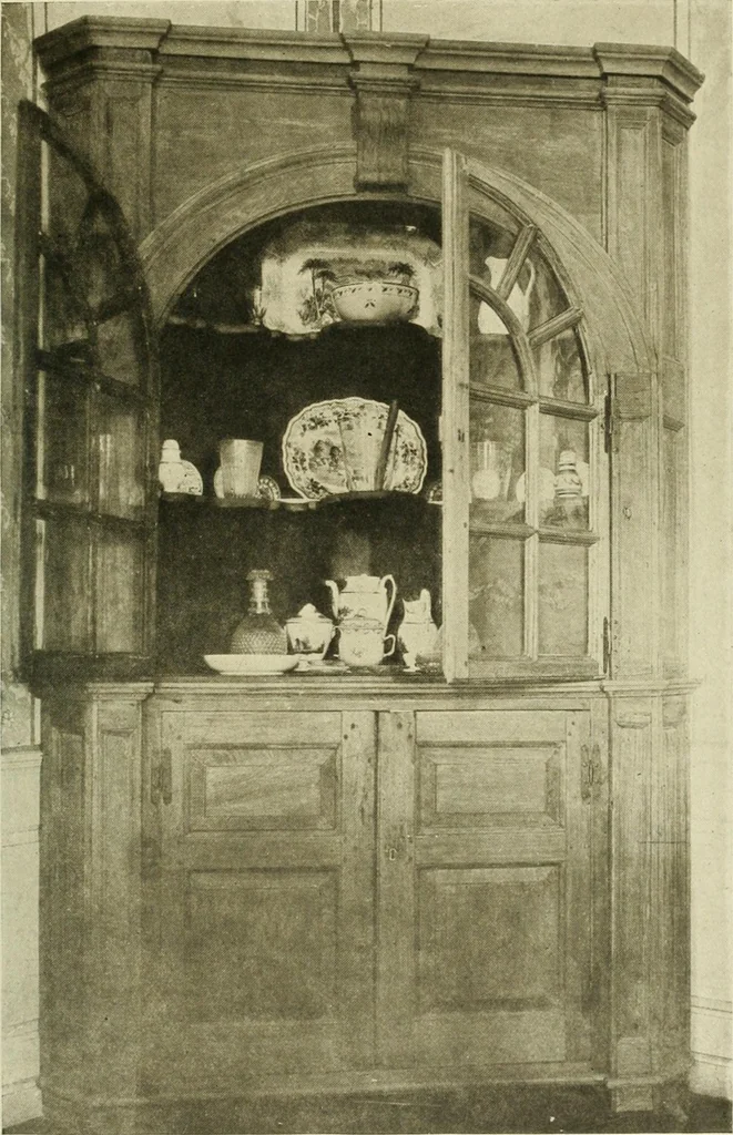 An illustration from Furniture of the Pilgrim century, 1620-1720, including colonial utensils and hardware, 1910, leaf 187