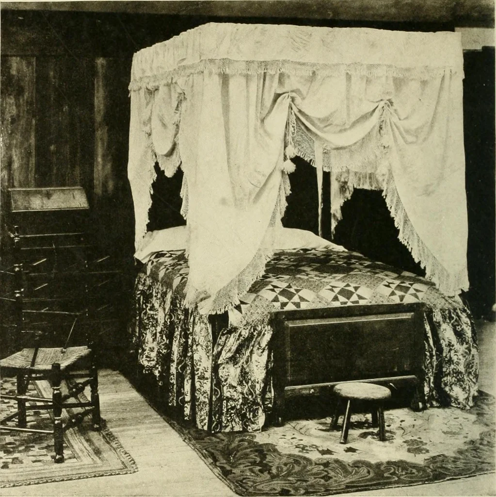 An illustration from Furniture of the Pilgrim century, 1620-1720, including colonial utensils and hardware, 1910, leaf 344