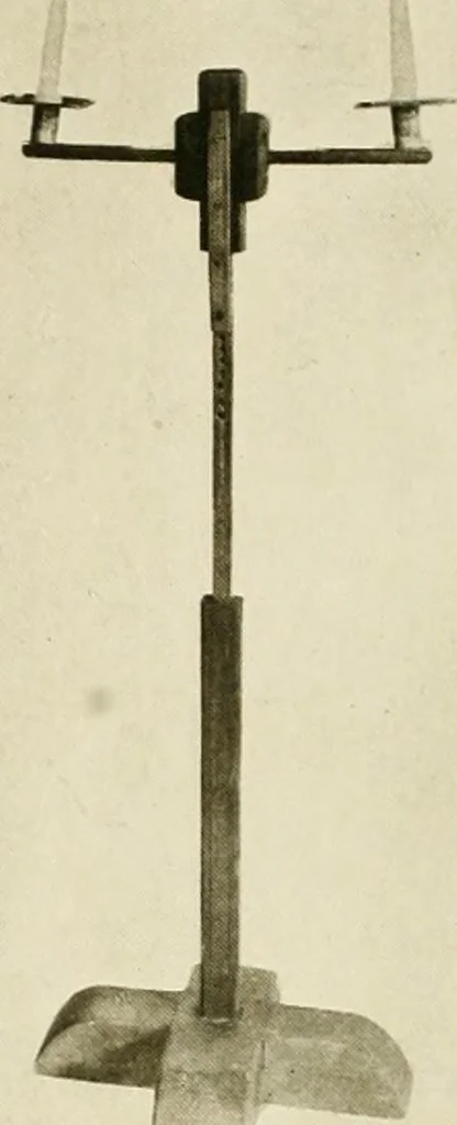 An illustration from Furniture of the Pilgrim century, 1620-1720, including colonial utensils and hardware, 1910, leaf 482