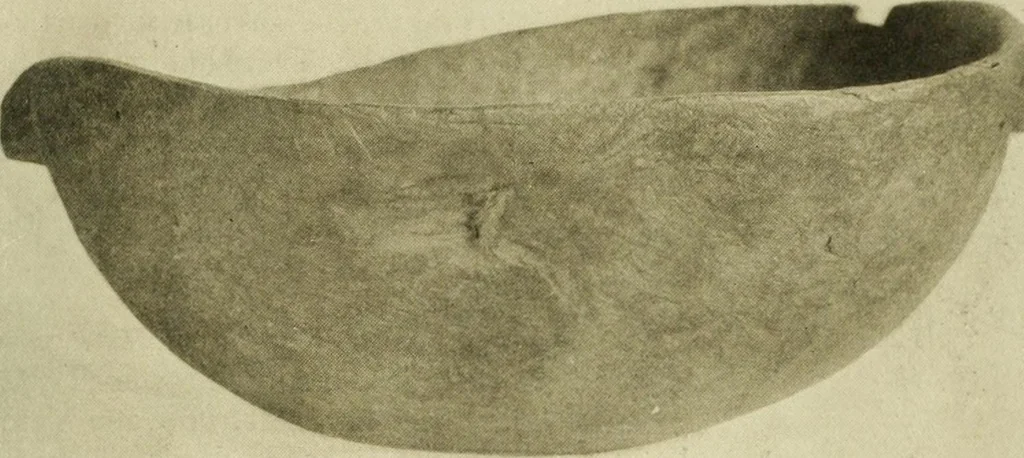 An illustration from Furniture of the Pilgrim century, 1620-1720, including colonial utensils and hardware, 1910, leaf 555