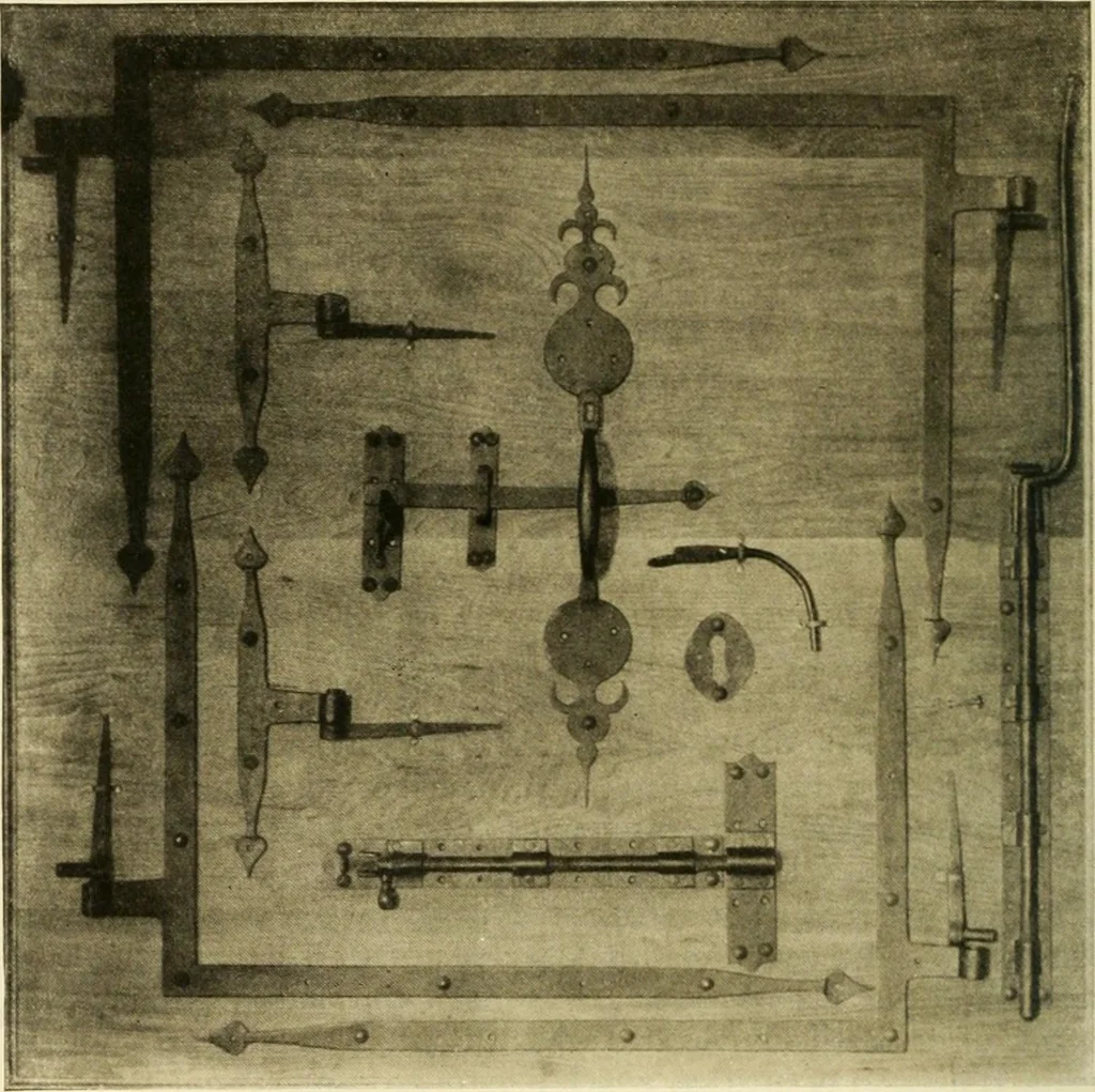 An illustration from Furniture of the Pilgrim century, 1620-1720, including colonial utensils and hardware, 1910, leaf 558