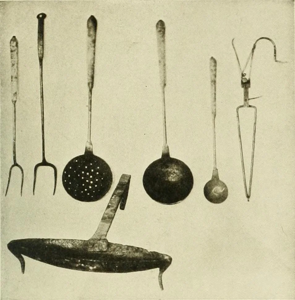 An illustration from Furniture of the Pilgrim century, 1620-1720, including colonial utensils and hardware, 1910, leaf 569