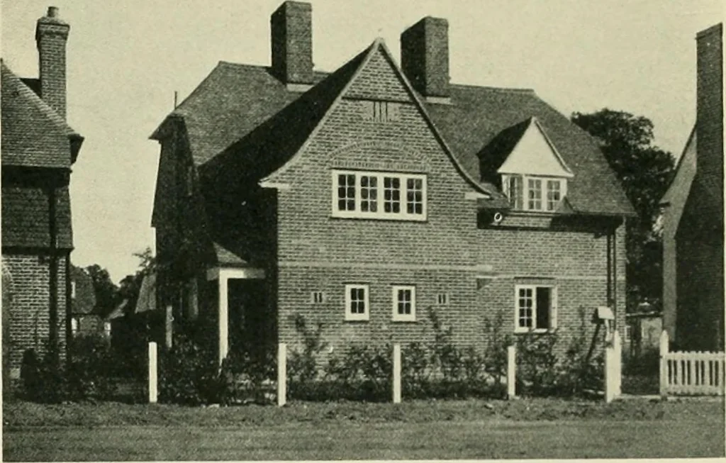 An illustration from Garden city houses and domestic interior details, 1913, leaf 52