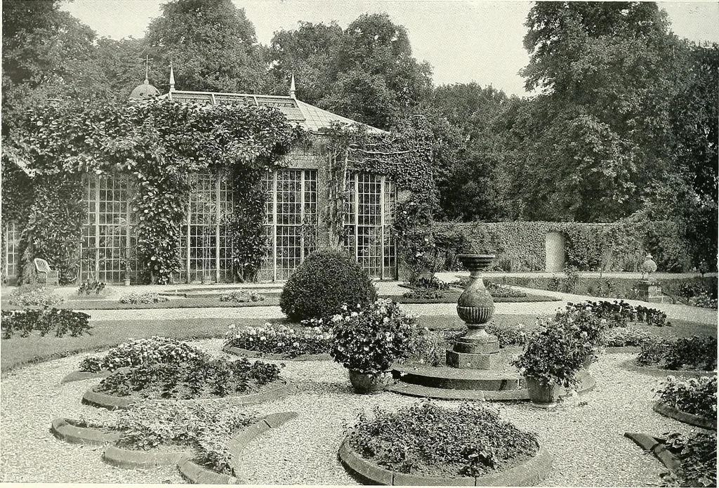 An illustration from Gardens, old and new; the country house & its garden environment, 1900, leaf 123