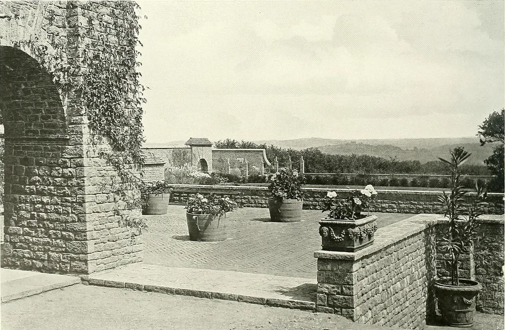 An illustration from Gardens, old and new; the country house & its garden environment, 1900, leaf 147