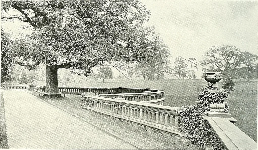 An illustration from Gardens, old and new; the country house & its garden environment, 1900, leaf 165