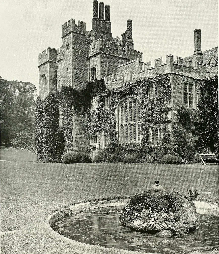 An illustration from Gardens, old and new; the country house & its garden environment, 1900, leaf 169