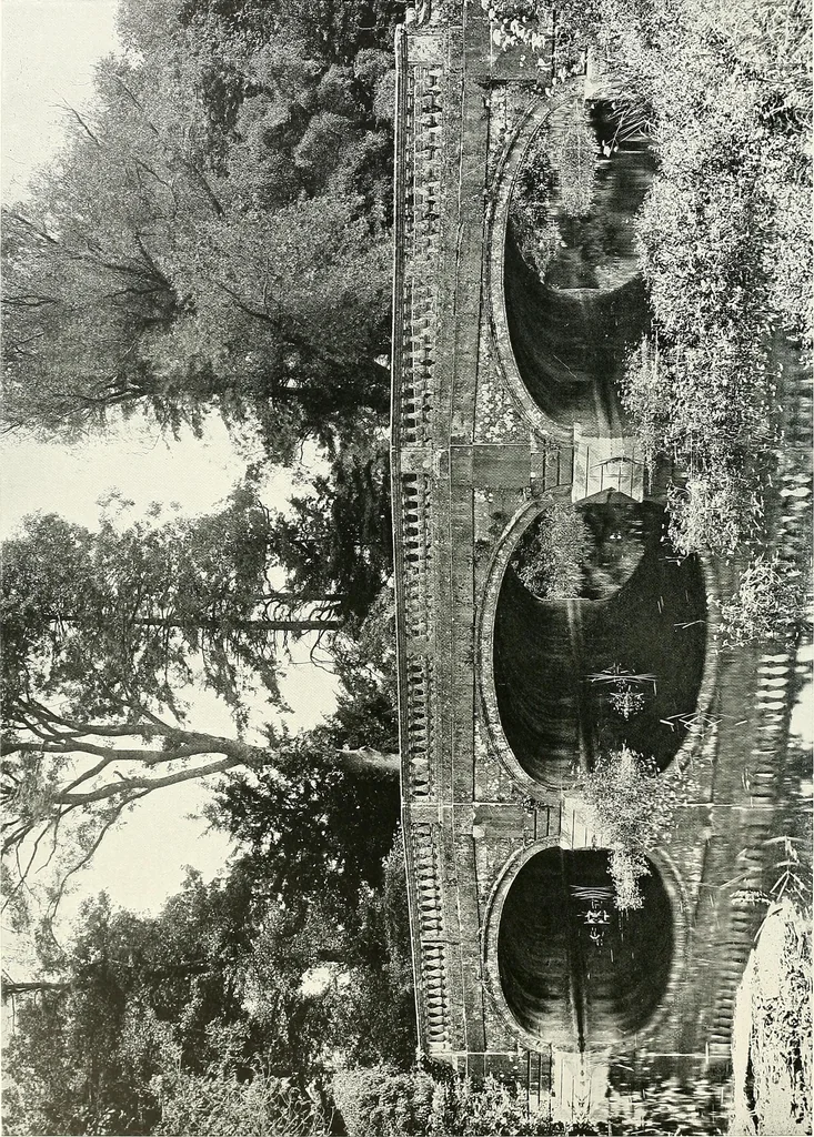 An illustration from Gardens, old and new; the country house & its garden environment, 1900, leaf 175