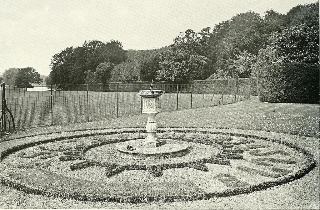 An illustration from Gardens, old and new; the country house & its garden environment, 1900, leaf 197