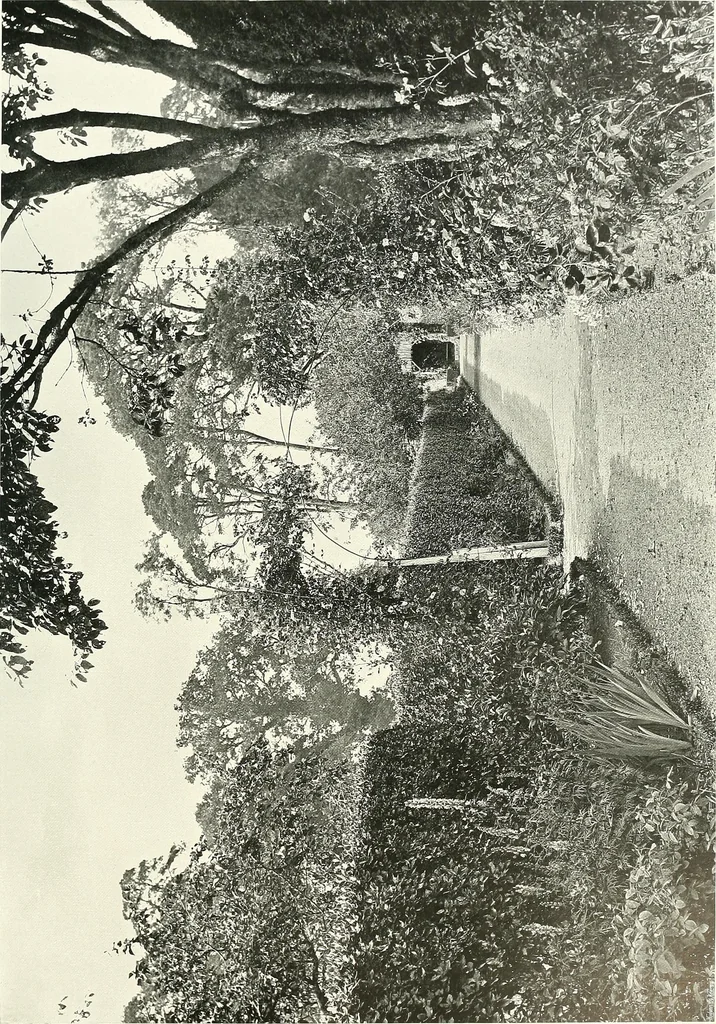 An illustration from Gardens, old and new; the country house & its garden environment, 1900, leaf 200