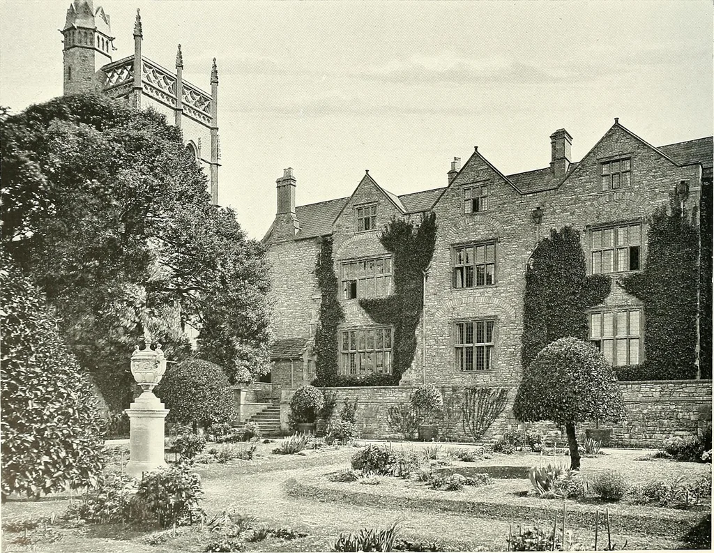 An illustration from Gardens, old and new; the country house & its garden environment, 1900, leaf 231
