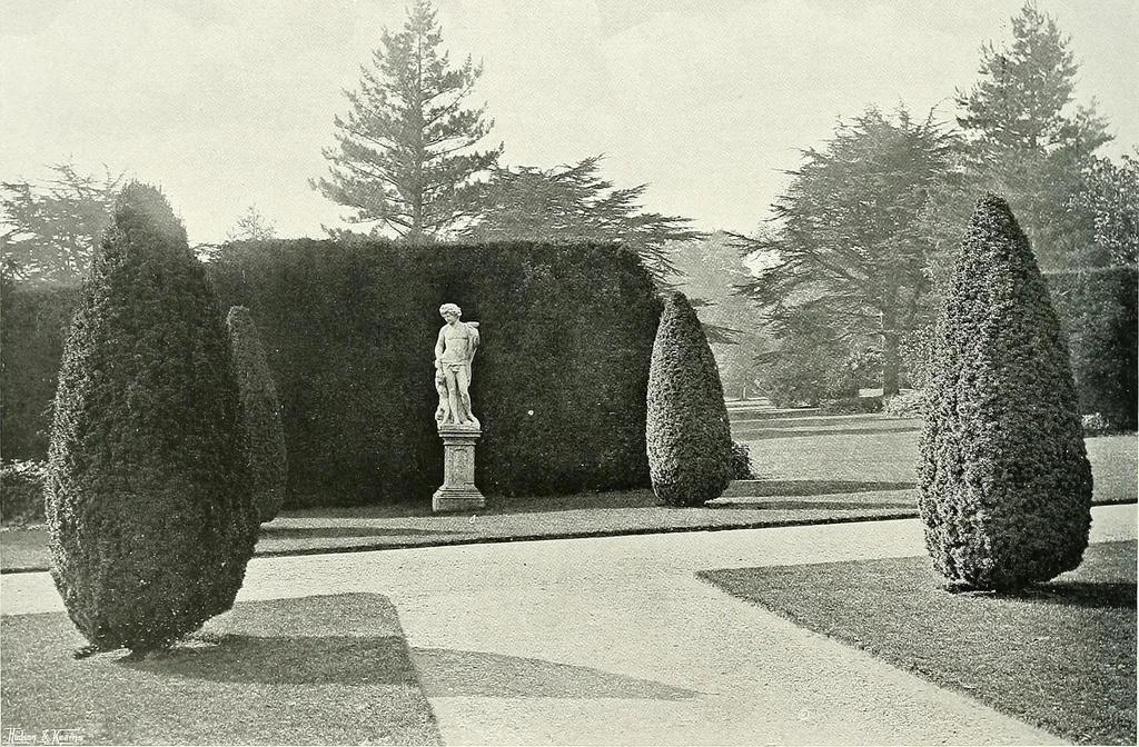 An illustration from Gardens, old and new; the country house & its garden environment, 1900, leaf 239
